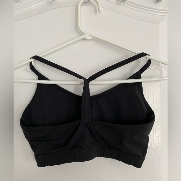 Gymshark sports bra in XS - Picture 2 of 3